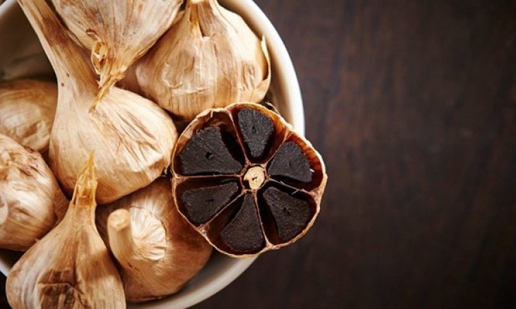 TỎI ĐEN VÀ NHỮNG CÔNG DỤNG TUYỆT VỜI